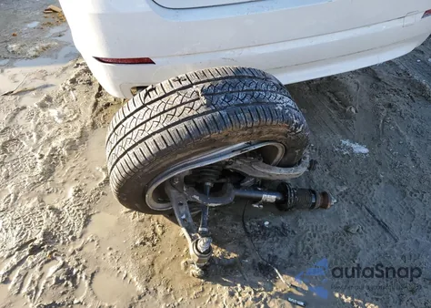 2013 BMW 528 Xi из США, поврежденный, VIN WBAXH5C5XDD108939